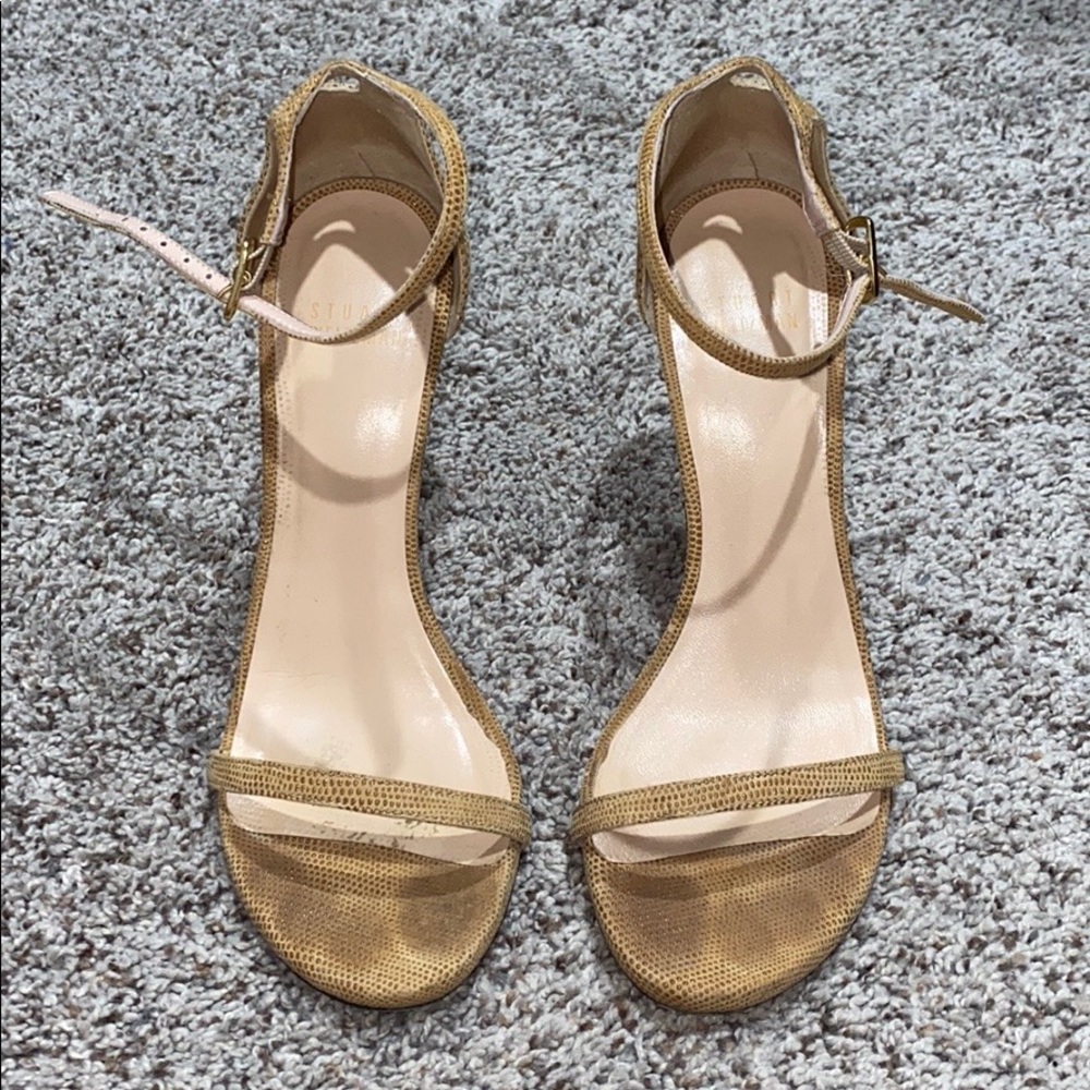 Stuart Weitzman pan goose bump heels